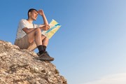Туристы увидят уникальные скальные образования.  // Stas Tols, Shutterstock.com