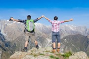 Туристы могут путешествовать, как и ранее.  // mountains_William Perugini, Shutterstock.com