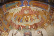 Фрески XVII века были скрыты поздней росписью.  // vladmuseum.ru