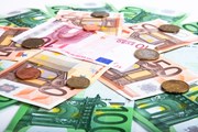 Европейский ЦБ обновляет денежные знаки.  // strannik_fox, Shutterstock.com