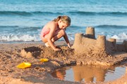 Пляжи Салоу безопасны.  // Ingrid Balabanova, Shutterstock.com