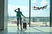 Без визы даже не посадят на самолет.  // Capricorn Studio, Shutterstock.com