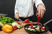 Рестораны предложат свои лучшие блюда.  // Ronald Sumners, Shutterstock.com