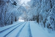 Зимнее вождение в Финляндии имеет свои особенности. // Kert, shutterstock.com