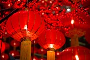 В 2015 году Новый год по лунному календарю отмечают 19 февраля.  // wong yu liang, Shutterstock.com
