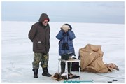 Туристы услышат весеннее "пение" тюленей.  // onpomor.ru