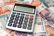 Курсы валют отражаются на стоимости виз.  // Irina Borsuchenko, Shutterstock.com
