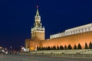 Реставрация Спасской башни завершена.  // Irina Afonskaya, Shutterstock.com