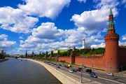 12 июня - День России // dimbar76, shutterstock