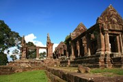 Храм Преахвихеа на севере Камбоджи не уступает красотой популярному комплексу Ангкор-Ват.