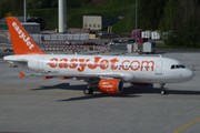 Самолет easyJet // Юрий Плохотниченко