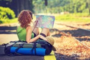 При желании путешествовать можно очень экономно и даже бесплатно // NAR studio, Shutterstock