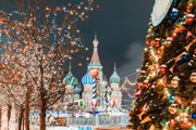 Туристам станет проще ориентироваться в новогодней столице. // Mikhail Starodubov, shutterstock.com