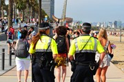 В Барселоне туристам следует быть бдительными. // Lucian Milasan, shutterstock.com