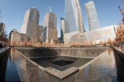 Мемориал памяти 11 сентября в Нью-Йорке // Alamy