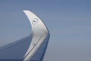 Крыло Airbus A350 Lufthansa // Юрий Плохотниченко