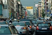 Улицы Милана запружены транспортом. // btboresette.com