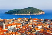 ЮНЕСКО пригрозила Дубровнику лишением охранного статуса.