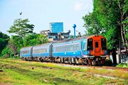 Поезд выходного дня доставит туристов на курорты. // thailand-news.ru
