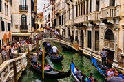 Венеция начнет брать "налог на въезд" с туристов, которые не остаются ночевать в городе. // thelocal.it