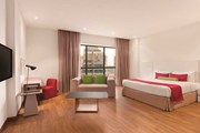 Номер в Ramada Hotel & Suites by Wyndham Dubai JBR // wyndhamhotels.com