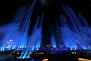 В Дербенте открылся крупнейший в России мультимедийный фонтан // Официальный сайт Главы Республики Дагестан http://president.e-dag.ru/