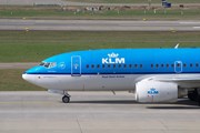 KLM продает ограниченное число билетов с вылетами из Амстердама // b1-foto / pixabay.com