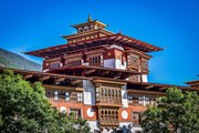 Бутан наполовину уменьшил туристический сбор // suketdedhia / pixabay.com