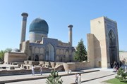 Utair полетит из Тюмени в Самарканд // Авторство: Faqscl. Собственная работа, CC BY-SA 3.0, https://commons.wikimedia.org/w/index.php?curid=21113443