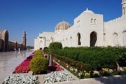 Oman Air продает билеты по специальным тарифам // pxhere.com