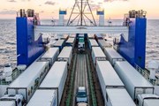 Между Петербургом и Калининградом начал курсировать грузопассажирский паром // poseidonferry.rи